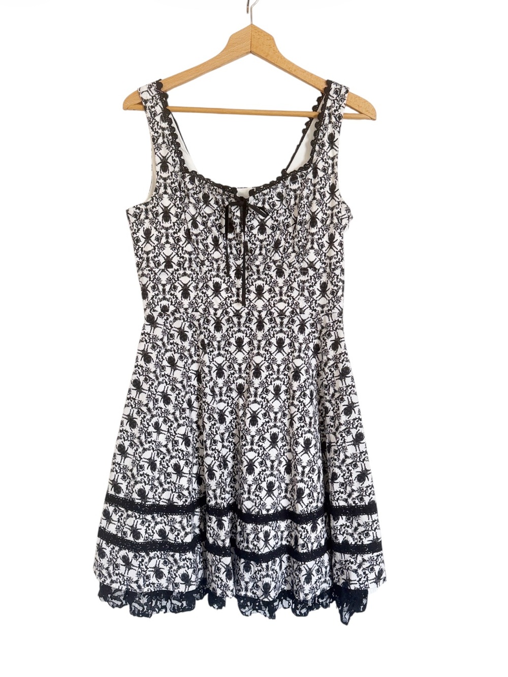 Hot Topic Black White Damask Spider Print Fit & Flare Dress size XL